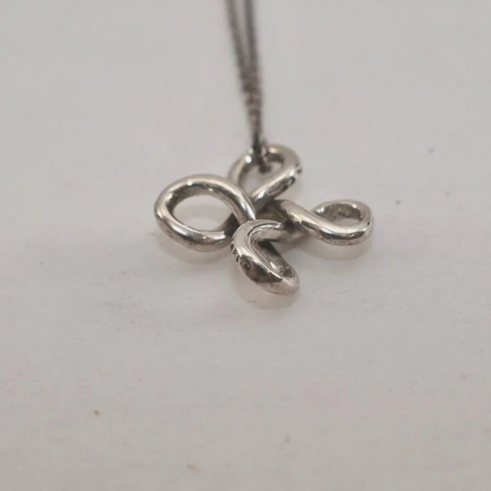 Rare🦄Auth Tiffany Elsa Peretti Silver Knot Pendant Necklace - Picture 4 of 9